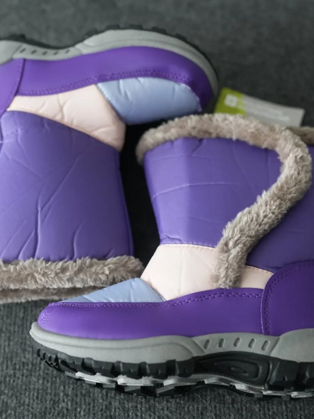 Caribou Faux Fur Trim Adaptive Snow Boots Kids Size 4